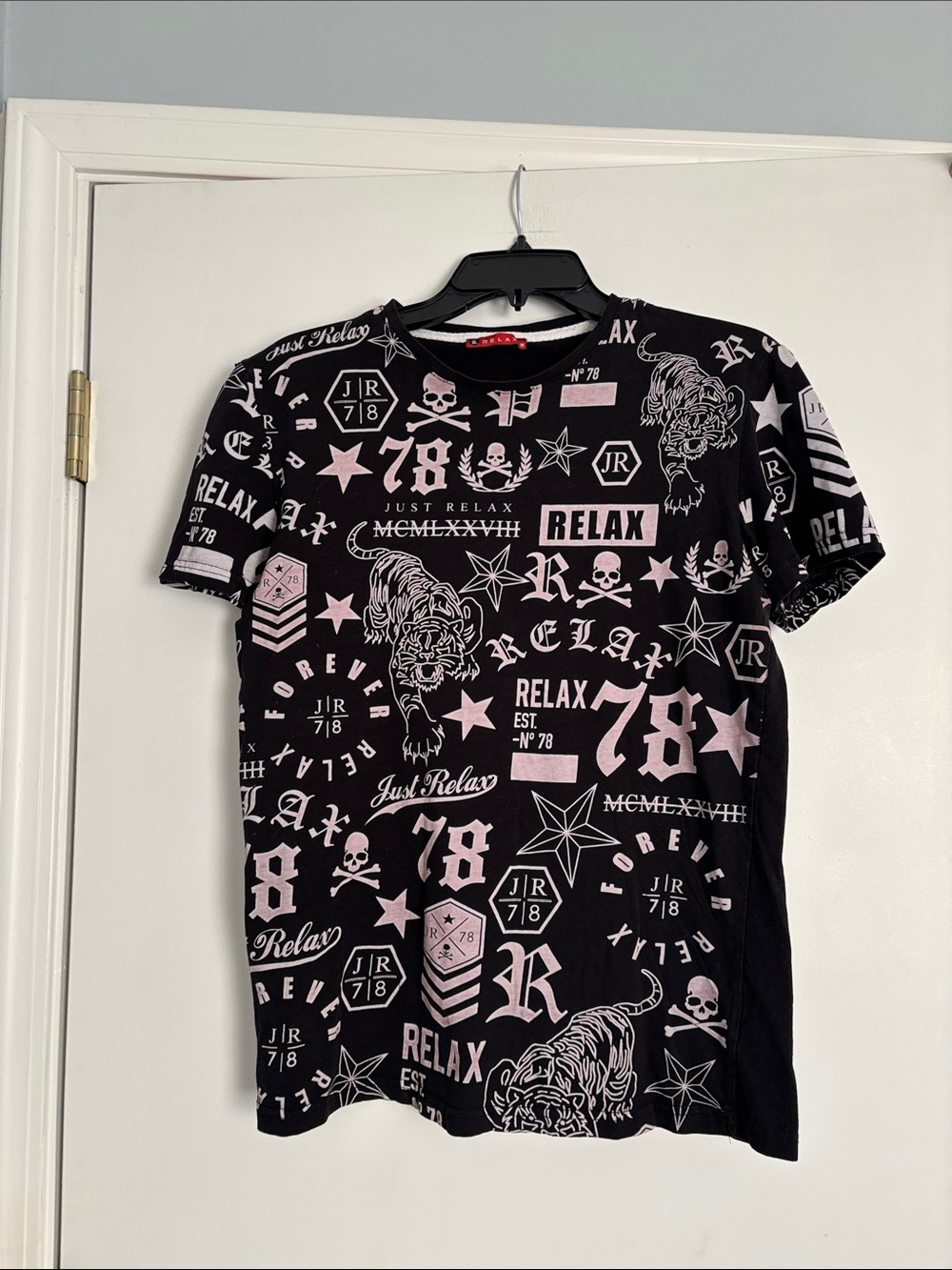 Relax Graphic Tee- Black with Pink Print